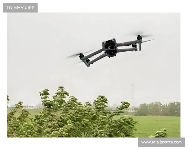 暴雨致赛事中断 无人机集群紧急除湿场馆顶棚保障赛事顺利进行 暴雨致赛事中断 无人机集群紧急除湿场馆顶棚保障赛事顺利进行
