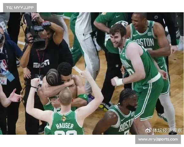 NBA与亚马逊签署新转播协议,价值创新高引关注。 NBA与亚马逊签署新转播协议,价值创新高引关注。