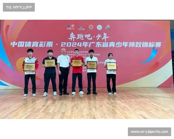 “奔跑吧·少年”河南省青少年排球锦标赛收官,周口男队、郑州女队分获甲组冠军 “奔跑吧·少年”河南省青少年排球锦标赛收官,周口男队、郑州女队分获甲组冠军