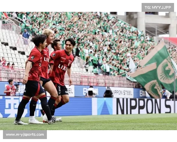 广岛三箭近十战六胜迎战柏太阳神,主场铜墙铁壁与对手客场疲软成焦点 广岛三箭近十战六胜迎战柏太阳神,主场铜墙铁壁与对手客场疲软成焦点