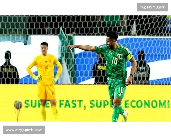 争议红牌改变战局，十人应战球队憾负